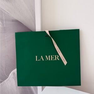 La Mer Green Gift Bag With Ribbon Brand New